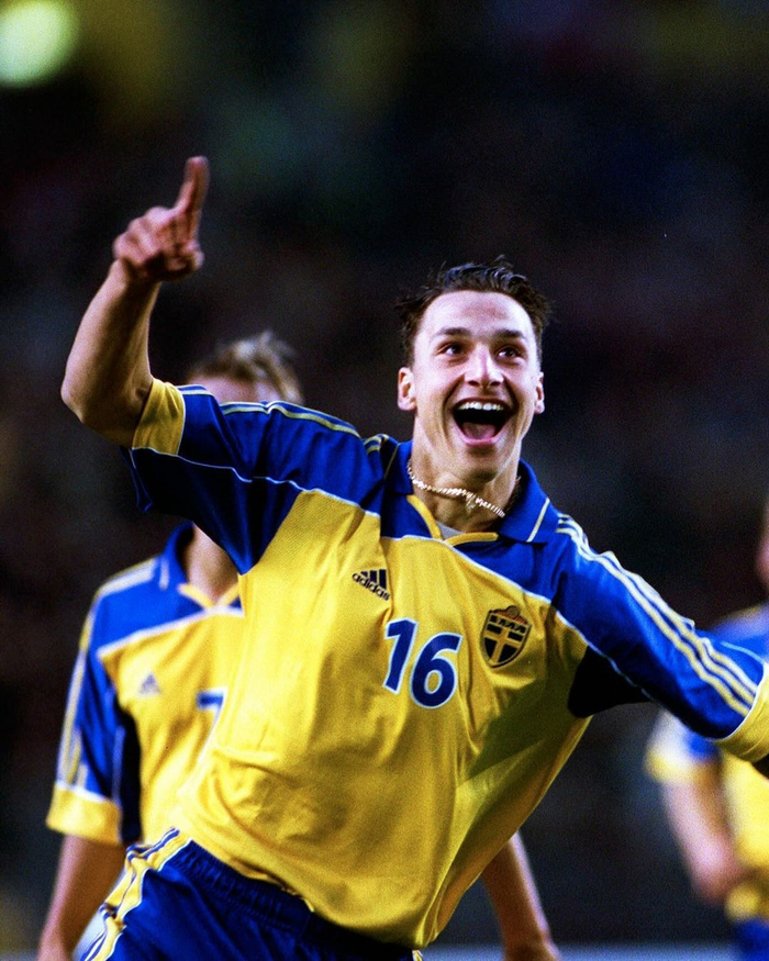 包含伊布拉希莫维奇回归英超,为球队注入活力的词条 包含伊布拉希莫维奇回归英超,为球队注入活力的词条