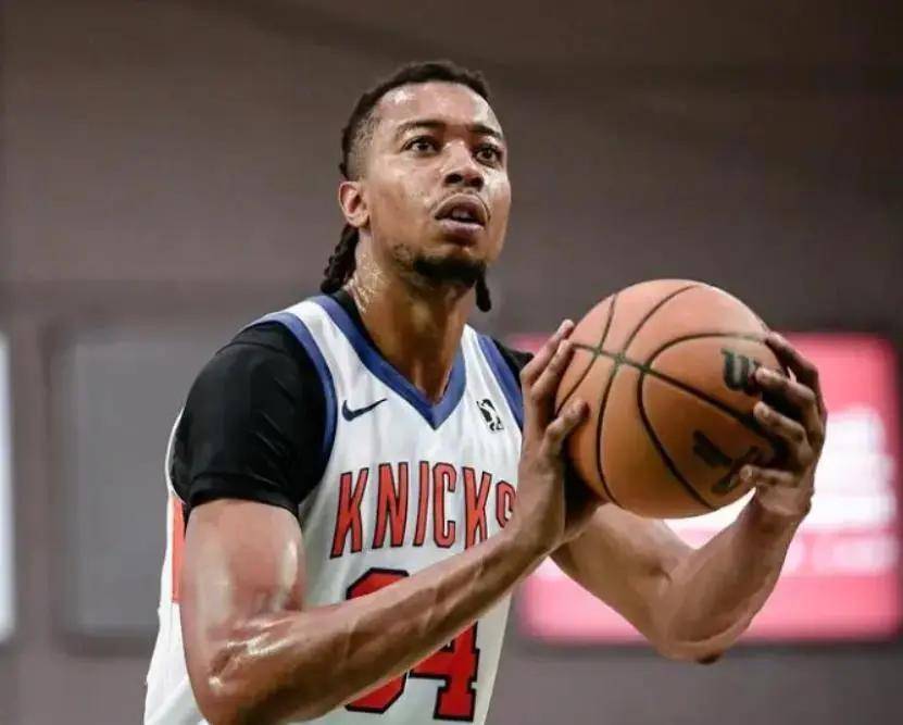 关于广东队主教练受困伤病问题,球队备战开拓者的信息 关于广东队主教练受困伤病问题,球队备战开拓者的信息