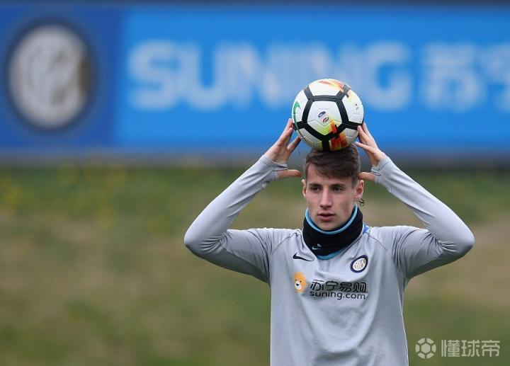 乌迪内斯锋线球员换位试验,取得一定效果的简单介绍 乌迪内斯锋线球员换位试验,取得一定效果的简单介绍