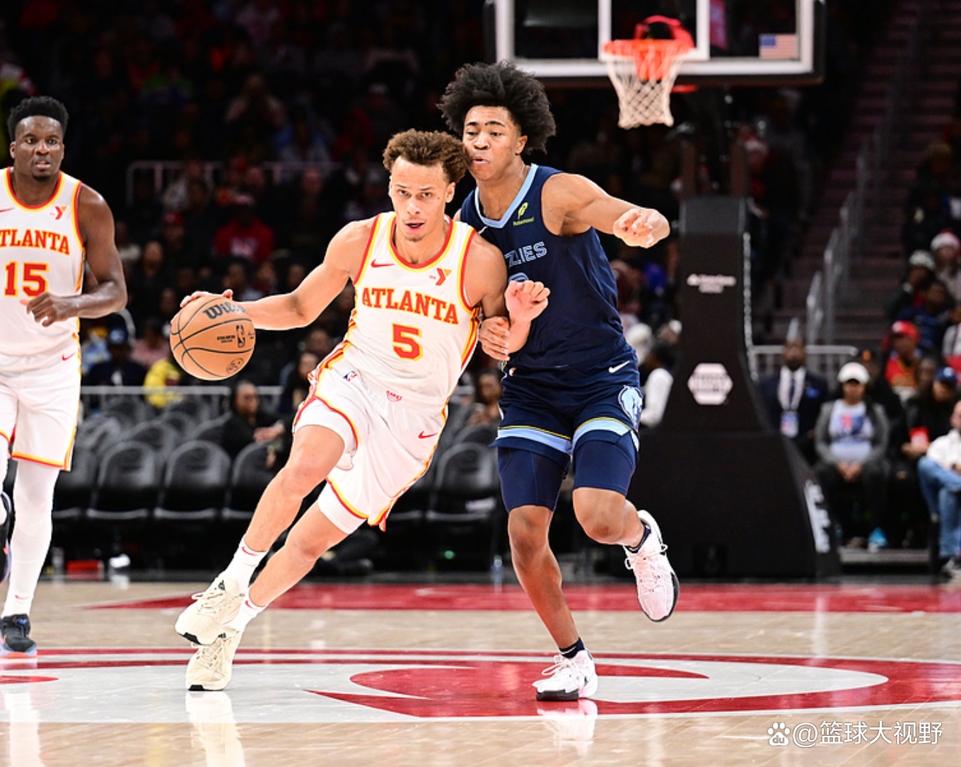 PG中国登录入口-灰熊队球员亮眼表现助队获胜