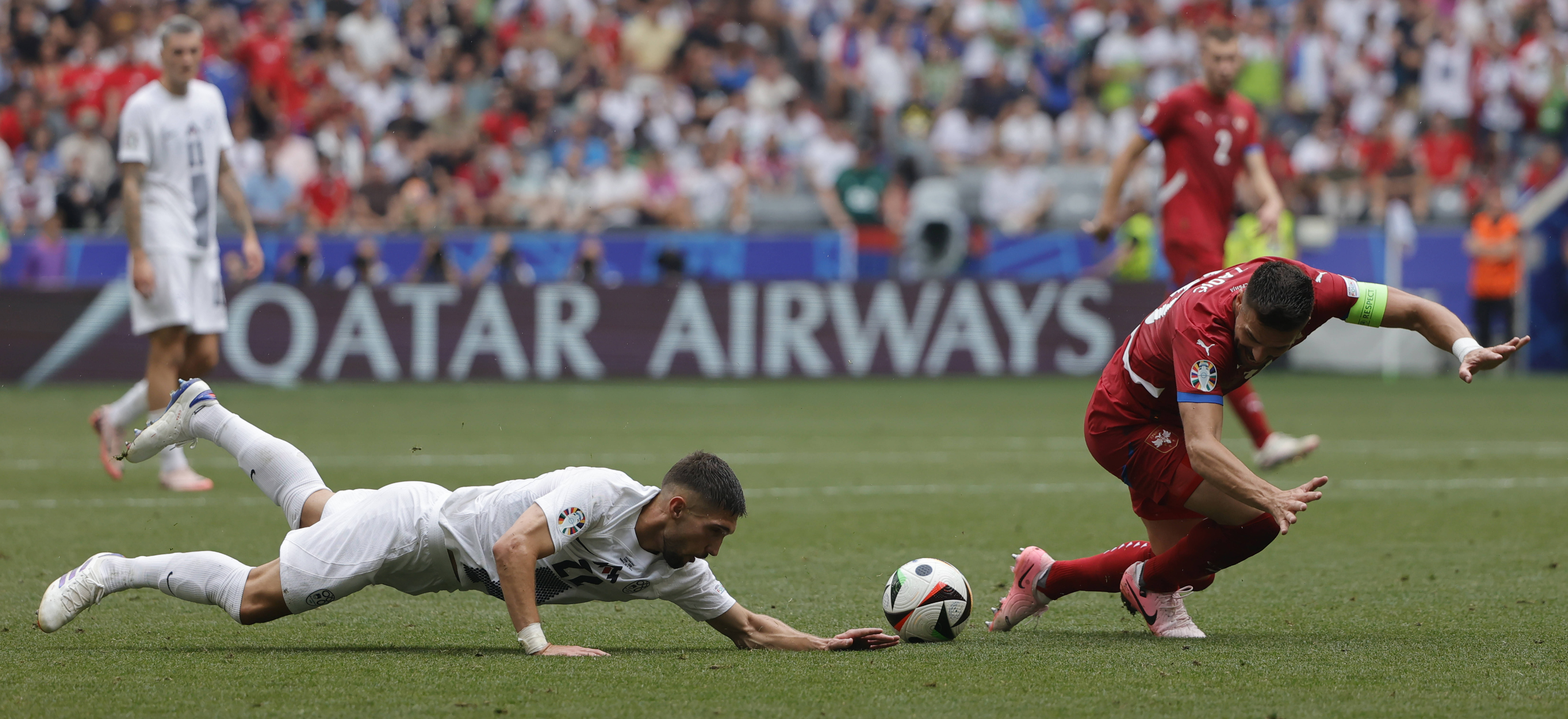 葡萄牙国家队战平对手，实力相当