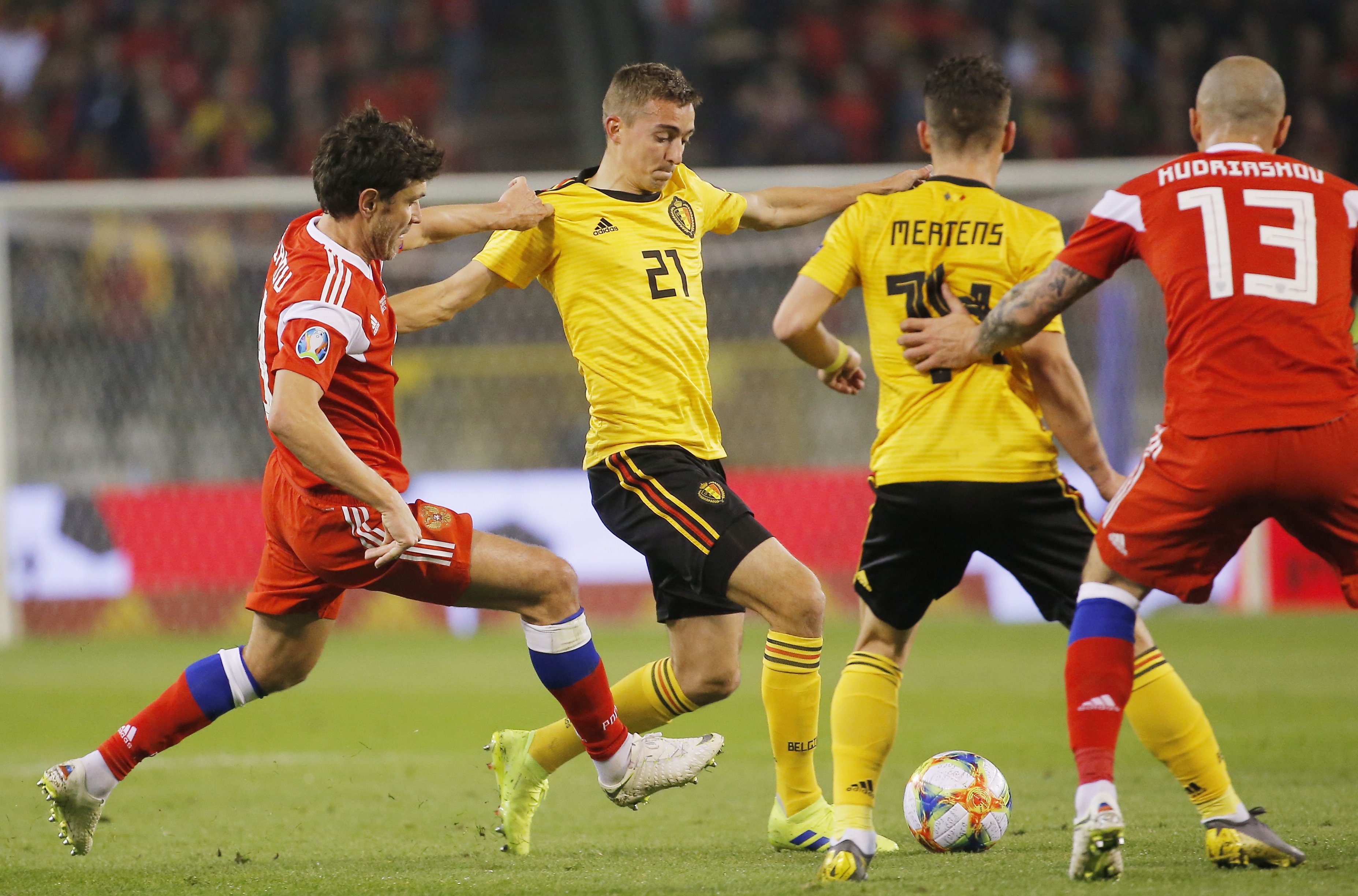 比利时轻取俄罗斯，欧锦赛小组出线无忧的简单介绍