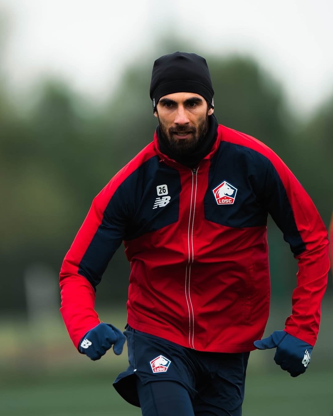 里尔在法国足球联赛中表现出色 里尔在法国足球联赛中表现出色