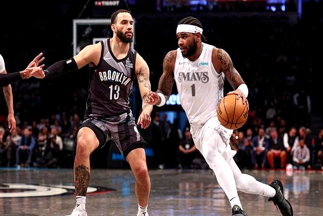 篮网主场取胜独行侠,豪取连胜 篮网主场取胜独行侠,豪取连胜