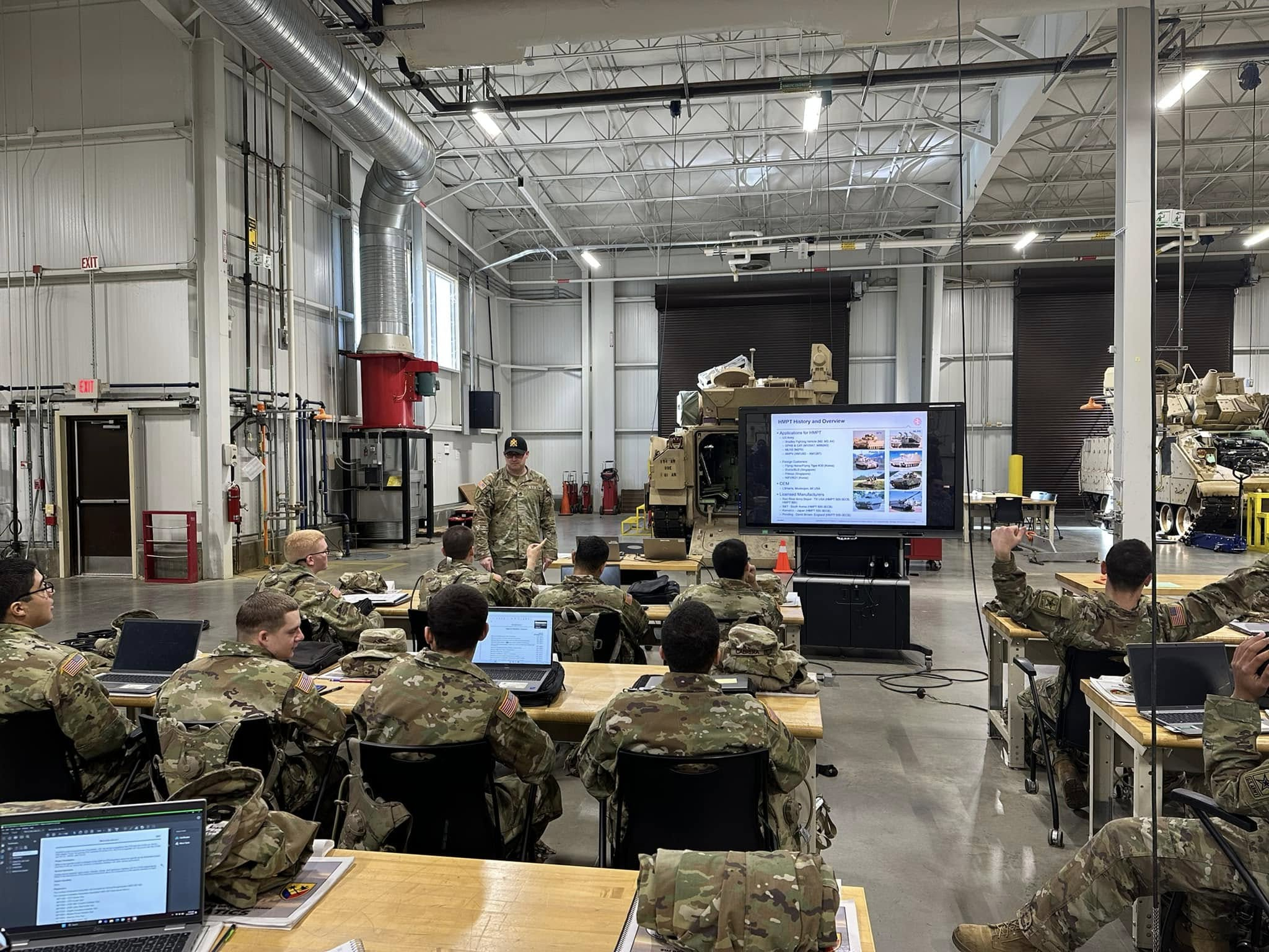 战术调整频现：教练组布局微调提升球队整体实力的简单介绍