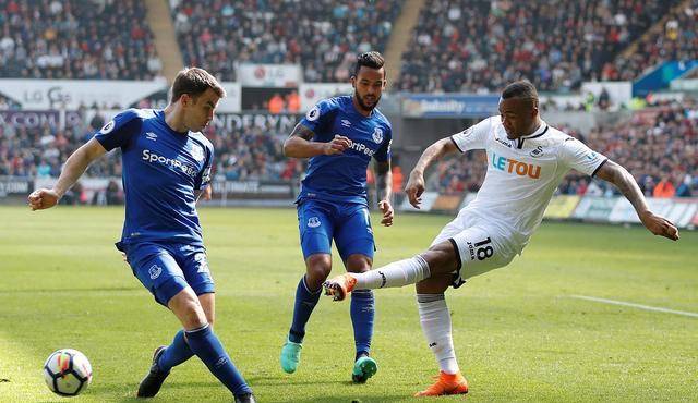 莱斯特城主场大胜沃特福德，稳固前四位置的简单介绍