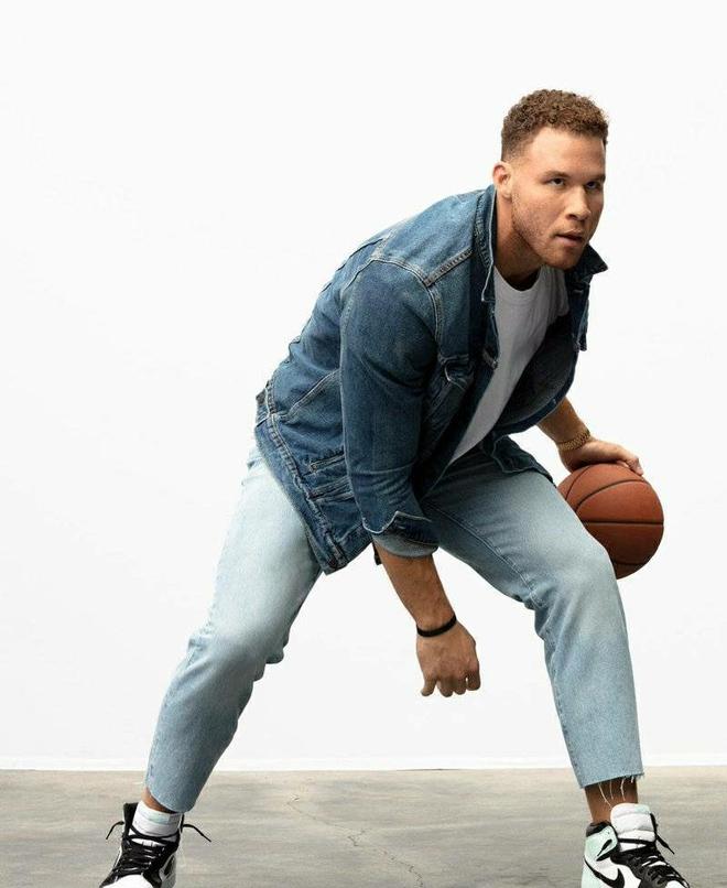 活塞大胜灰熊！格里芬状态爆棚助球队取胜的简单介绍