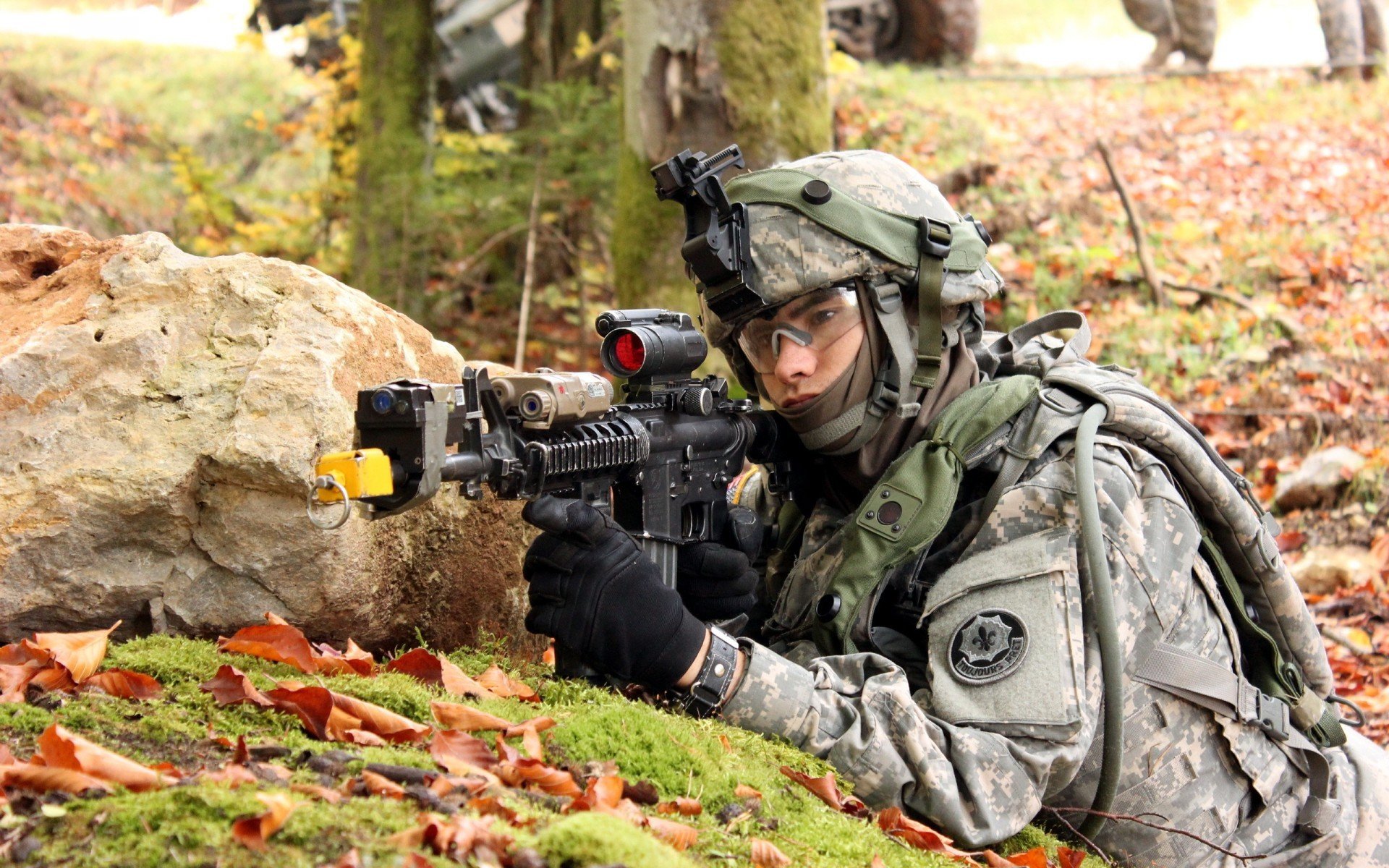 末节灰熊撕碎老鹰,福克斯掌控全局书写领袖新篇