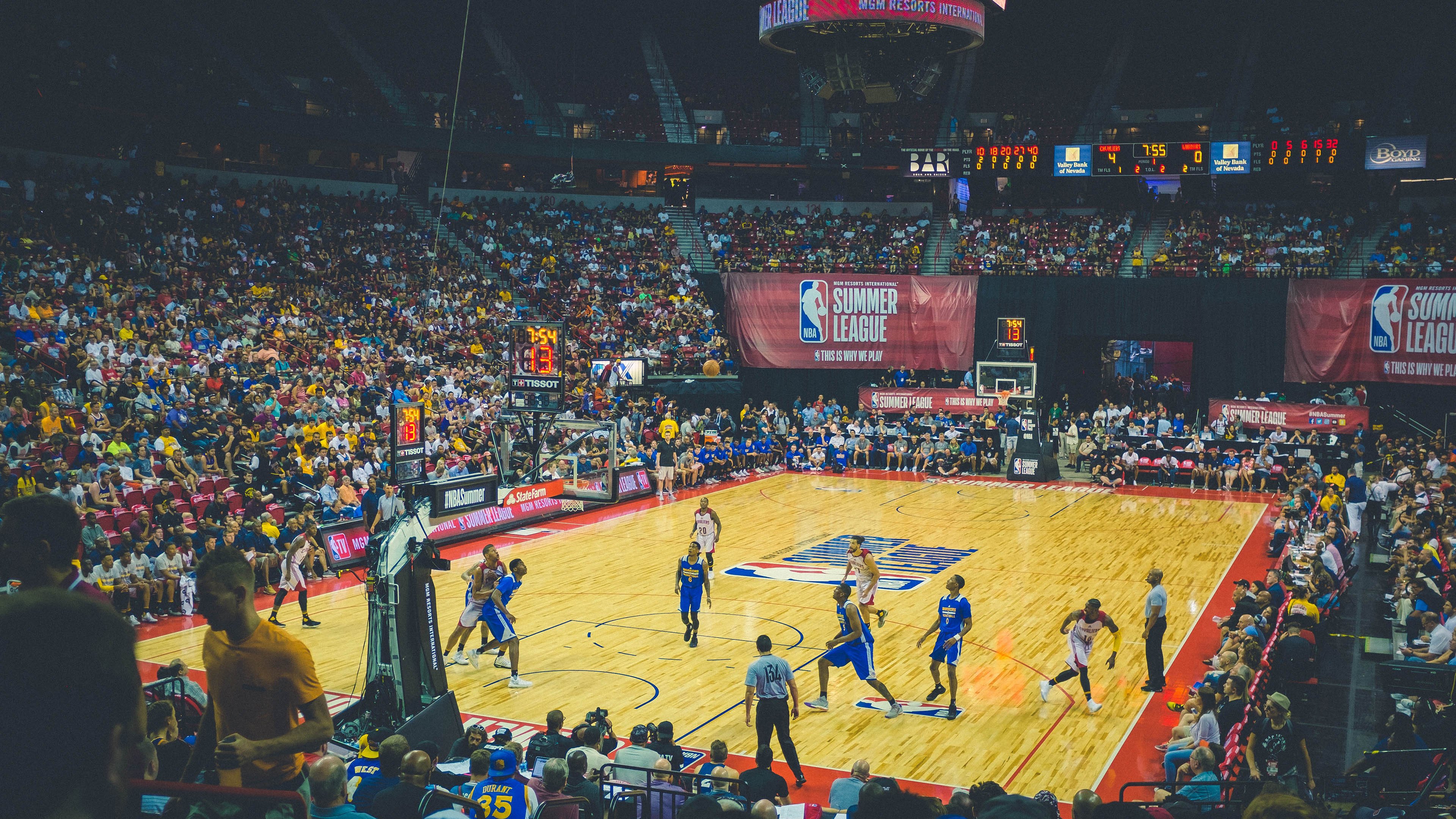 双城记，灰熊铁血压制奇才，范弗利特德甲之夜接管冠军之战